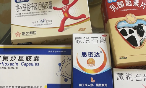 嬰兒吃了蒙脫石散不拉屎了怎么辦3