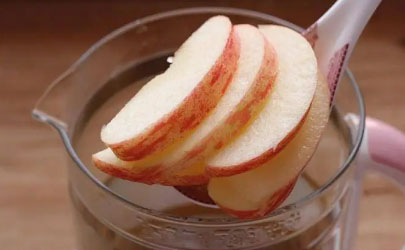 上午​煮熟的苹果下午还能吃吗