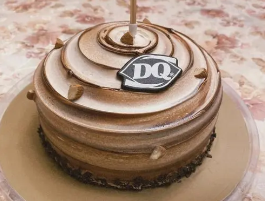 dq冰淇淋蛋糕需要预定吗3