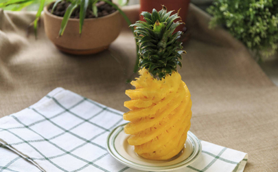 菠萝可以用100度的水泡吗