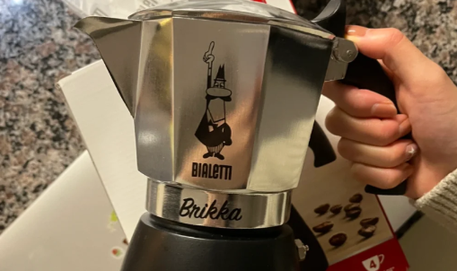 比乐蒂双人份摩卡壶要放几克咖啡-比乐蒂摩卡壶使用方法