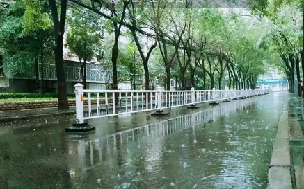 2023年重庆6月份是雨季吗3