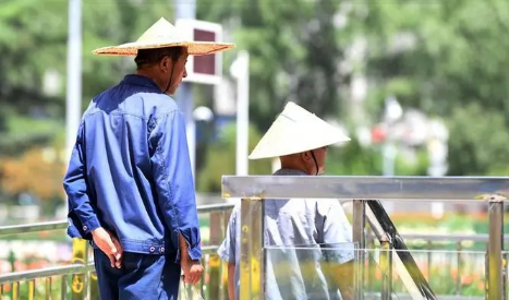 6月天一天中温度最高是几点1