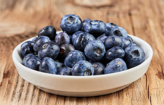 蓝莓用清水洗三遍可以吃吗