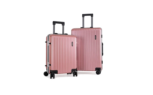 坐飞机行李箱免费托运不能超过多少斤3
