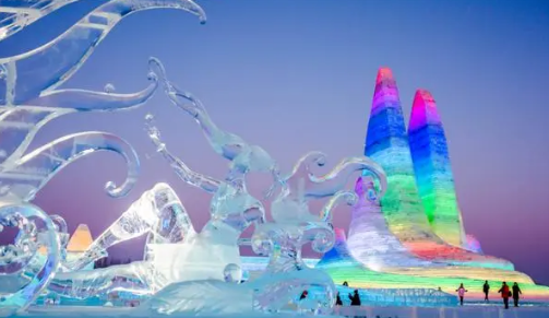 2024哈尔滨冰雪大世界跨年几点闭园3