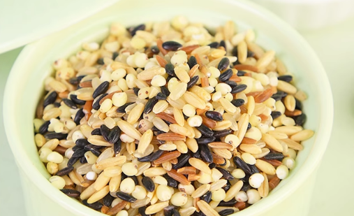 五色糙米饭能减肥吗3
