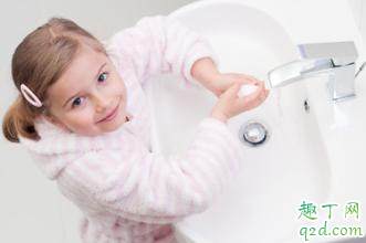 教你如何给宝宝正确使用洗手液 宝宝正确使用洗手液的注意事项