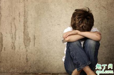 儿童抑郁症的表现 如何治疗儿童抑郁症