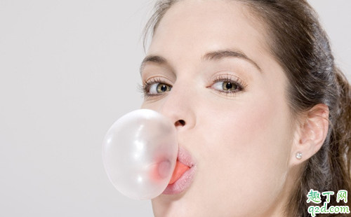 嚼口香糖的六大健康隐患 嚼口香糖的注意事项