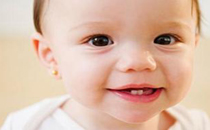 宝宝长牙必修课 宝宝长牙家长最易陷入的这些误区
