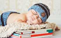 宝宝趴着睡智力发育更快吗 宝宝不宜趴着睡的情况