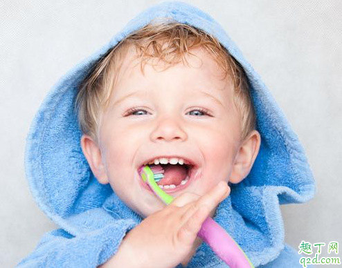 小孩子可以用电动牙刷吗 小孩子为什么不能用电动牙刷