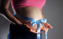 胎儿在肚子里老是打嗝是缺氧吗 宝宝胎动和打嗝是一回事吗