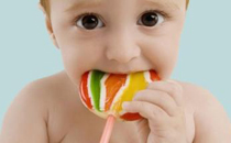 宝宝多大可以吃糖 宝宝吃糖多有什么坏处