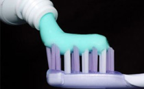 牙膏使用不当易导致口腔癌 易导致口腔癌的不良习惯