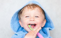 宝宝多大可以用牙膏 宝宝用什么牙膏好