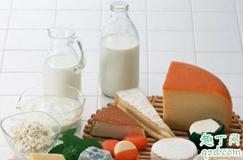 什么是黑白配减肥 牛奶加醋的减肥效果好不好