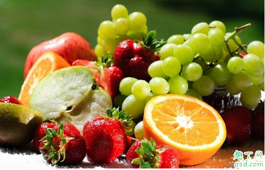 在冬季成熟的水果有哪些 冬天吃水果怎么吃才不凉