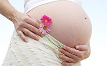 临近分娩有哪些症状 孕妇顺产分娩技巧