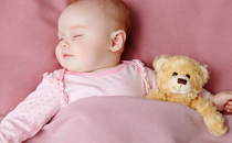 刚出生的婴儿不睡觉怎么办 怎样快速让婴儿快速入睡